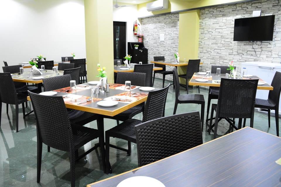 Hotel Ramkrishna Executive Barsi Exterior foto